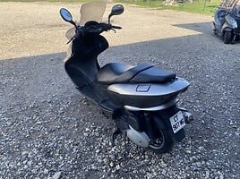 Yamaha Majesty 2007 m Motoroleris / Mopedas