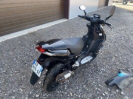 Peugeot Speedfight 2017 y Scooter / moped