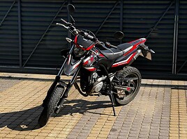 Yamaha WR 2010 г Кроссовый / Supermoto мотоцикл