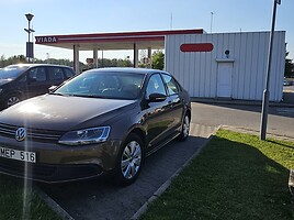 Volkswagen Jetta 2011 г Седан