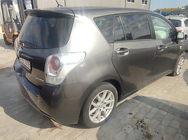 Toyota Verso 2009 г запчясти