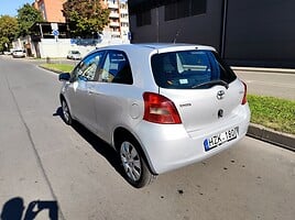 Toyota Yaris 2006 г Хэтчбек