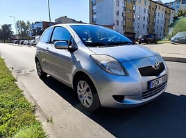 Toyota Yaris 2006 г Хэтчбек