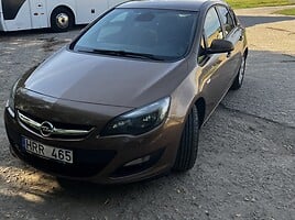 Opel Astra J 2015 y