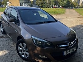 Opel Astra J 2015 y