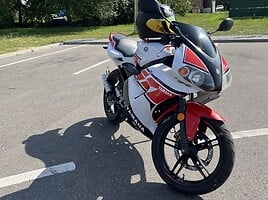 Yamaha TZR 2005 y Sport / Superbike motorcycle