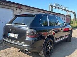 Porsche Cayenne 2003 г Внедорожник / Кроссовер