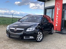 Opel Insignia A Universalas 2011