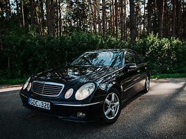 Mercedes-Benz E 320 2003 y Sedan