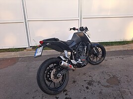 KTM Duke 2013 y Classical / Streetbike motorcycle