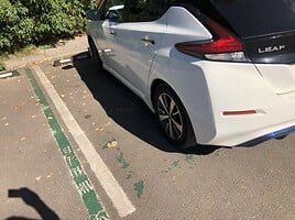 Nissan Leaf 2018 y Hatchback