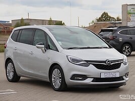 Opel Zafira tourer 2017 г Минивэн