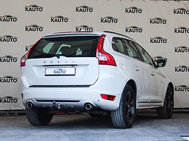 Volvo XC60 2012 y Off-road / Crossover