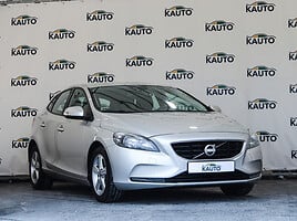 Volvo V40 2013 г Хэтчбек