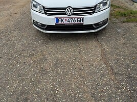 Volkswagen Passat B7 2012 y