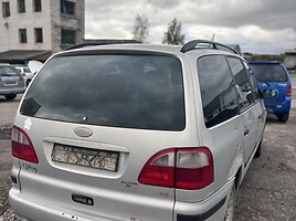 Ford Galaxy 2000 y parts