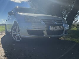 Volkswagen Jetta V 2005 y