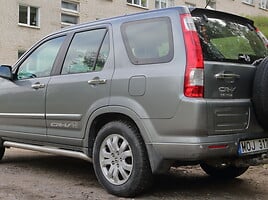 Honda CR-V II 2005 y