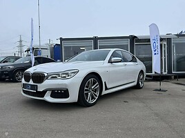 BMW 730 Sedanas 2017