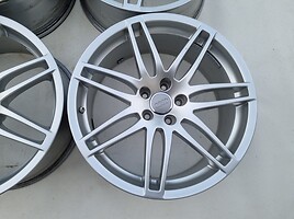 Audi RS4 originalūs RS4 light alloy R19 rims