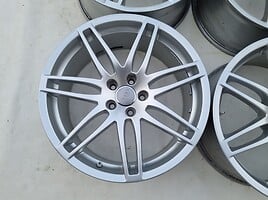 Audi RS4 originalūs RS4 light alloy R19 rims