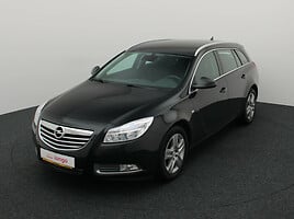 Opel Insignia Universalas 2011