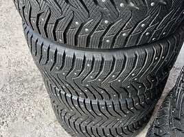 Kumho DYGLIUOTOS R17 žieminės padangos lengviesiems