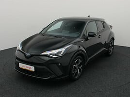 Toyota C-HR Visureigis / Krosoveris 2021