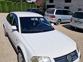 Volkswagen Passat 2002 г Седан