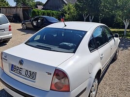 Volkswagen Passat 2002 г Седан