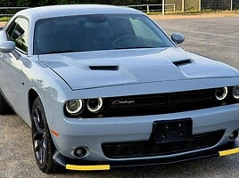 Dodge Challenger Coupe 2020