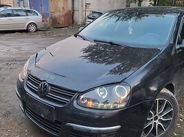 Volkswagen Jetta Sedanas 2010