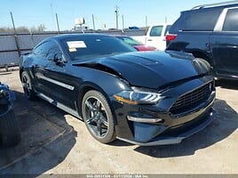 Ford Mustang Coupe 2020