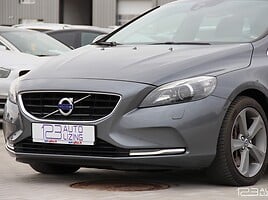 Volvo V40 2013 г Хэтчбек