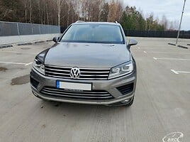 Volkswagen Touareg Visureigis / Krosoveris 2015