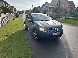 Nissan Qashqai 2008 г Внедорожник / Кроссовер