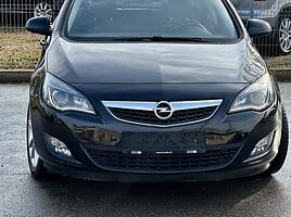 Opel Astra 2010 г Хэтчбек