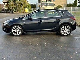 Opel Astra 2010 г Хэтчбек