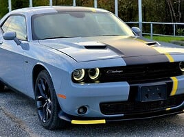 Dodge Challenger Coupe 2020