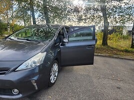 Toyota Prius+ 2013 г Универсал