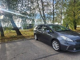 Toyota Prius+ 2013 г Универсал