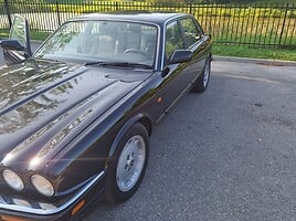 Jaguar XJ 1995 m Sedanas