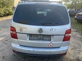 Volkswagen Touran TDI BLS 2006 г запчясти