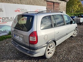 Opel Zafira 2003 m dalys