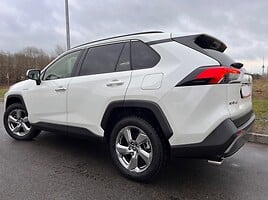 Toyota RAV4 V 2022 m