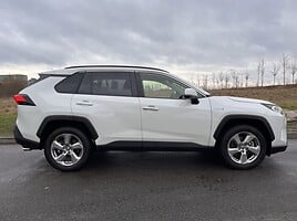 Toyota RAV4 V 2022 m