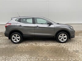 Nissan Qashqai 2016 г Внедорожник / Кроссовер