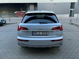 Audi Q5 2018 y Off-road / Crossover