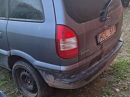 Opel Zafira 2005 г запчясти