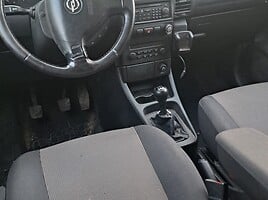 Opel Zafira 2005 г запчясти